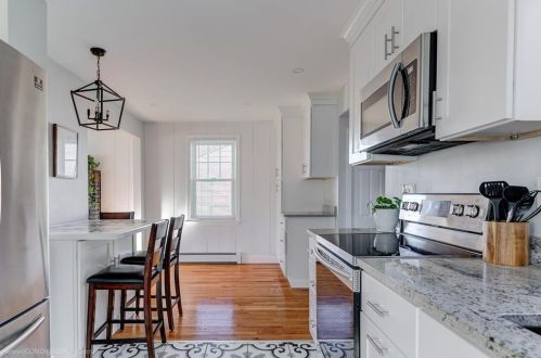12 Cypress Ave, Tiverton RI  02878-1416 exterior