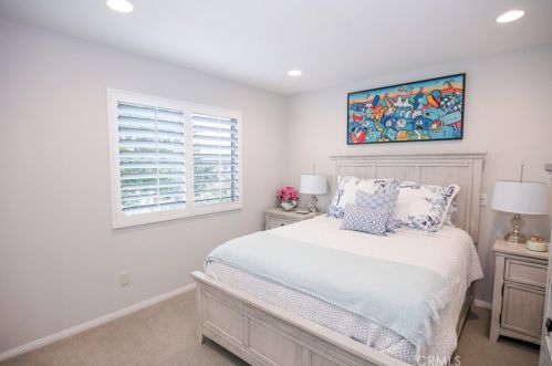 1 Belfort, Newport Beach CA  92657-1075 exterior