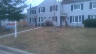 5913 Dendron Ln, Greendale, WI 53129-2366