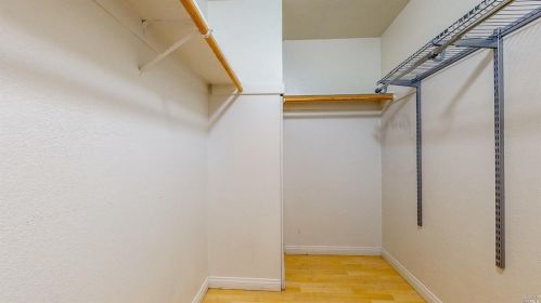 1550 Yardley St, Santa Rosa CA  95403-2352 exterior