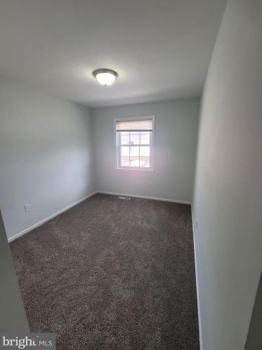 3718 Tavern Way, Triangle VA  22172-1035 exterior