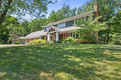 7004 Gleason Rd, Minneapolis, MN 55439-1605