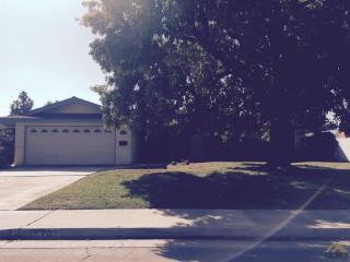 5705 Kleinpell Ave, Bakersfield, CA 93309-1526