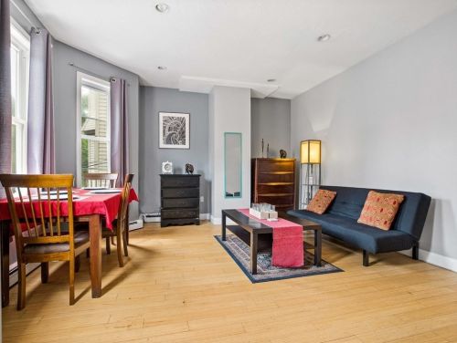 32 Gay Head St, Boston, MA