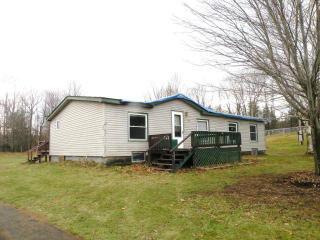 805 Rand Hill Rd, Morrisonville, NY 12962-3935