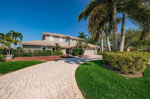 1999 Illinois Ave, Saint Petersburg, FL 33703-3421