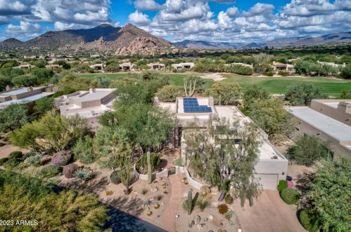 7482 High Pt Dr, Scottsdale AZ  85266-1413 exterior
