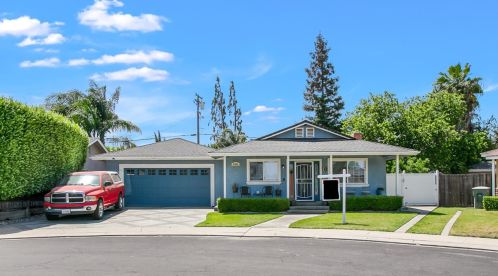 5054 Edgewood Dr, Salida, CA 95368-9462