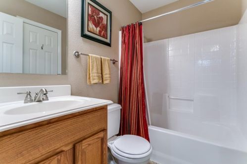 408 Florence Dr, Rockwall TX  75087-5807 exterior