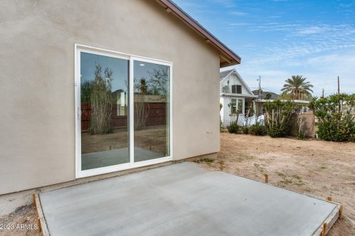 8921 10th St, Phoenix AZ  85020-3003 exterior