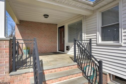 15 5th Ave, Manville NJ  08835-1321 exterior