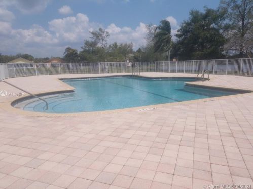 151 206th Ave, Hollywood, FL 33029-5019