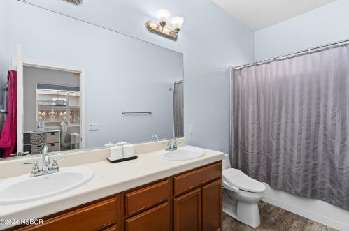 1632 Chianti Ln, Santa Maria CA  93458-6325 exterior