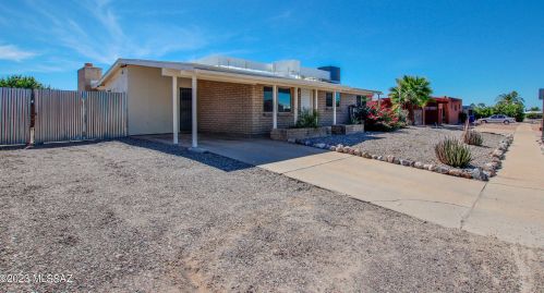 3111 Eastview Ave, Tucson, AZ 85730-2907