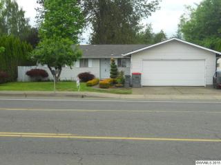 1835 Lafayette Ave, Mcminnville, OR 97128-3433
