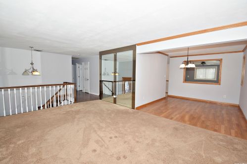 37 Corsa St, Huntington Station NY  11746-6626 exterior