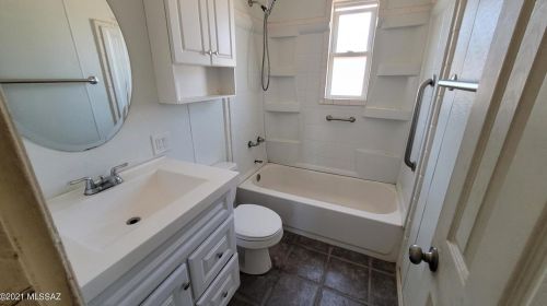 5550 24th St, Tucson, AZ 85711-5512