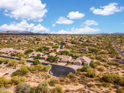 5215 Thunder Hawk Rd, Cave Creek AZ  85331-5593 exterior