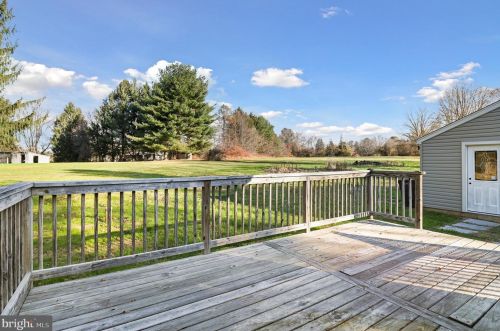 776 Ewing Rd, Cochranville, PA 19330-9335