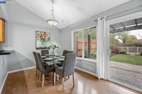 1553 Buttercup Ct, Livermore CA  94551-6718 exterior