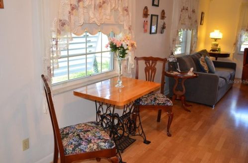 2928 Lk Margaret Dr, Orlando FL 32806-6529 exterior