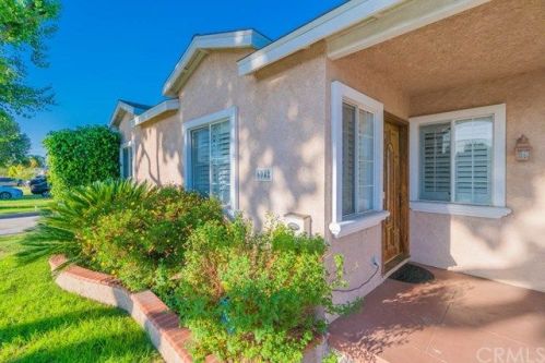 6042 Lorelei Ave, Lakewood, CA 90712-1350