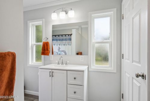 1509 Pony Ave, Beaufort SC  29906-5703 exterior