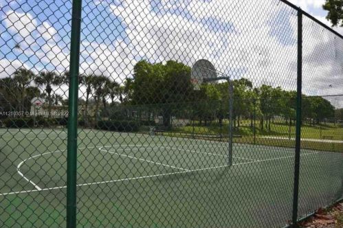 1110 Indian Rdg Trl, Kissimmee FL 34747-1928 exterior