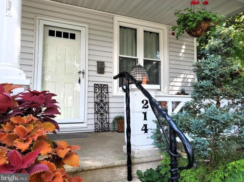 214 Berks St, Easton, PA 18045-5908