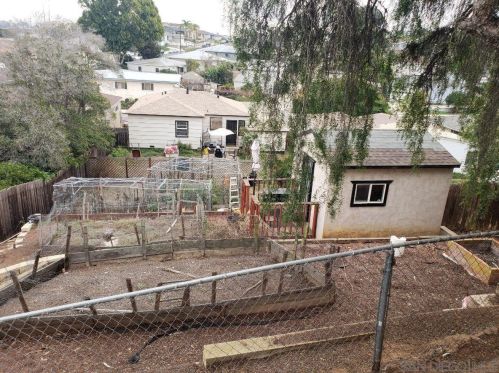 1974 Catalina Blvd, San Diego, CA 92107-2647