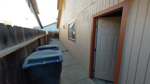 7341 Silver View Way, Rio Linda CA  95673-1334 exterior