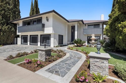 1817 Avenida San Lorenzo, Fullerton, CA 92833-1821