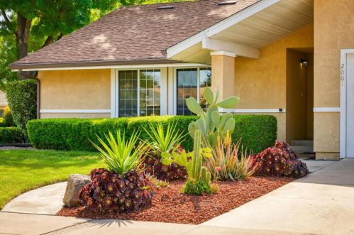 2001 Majestic Oak Ct, Modesto CA  95355-9411 exterior