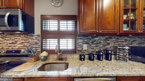 2251 Mount View Pl, Washington DC  20020-5219 exterior