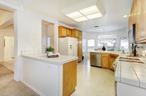 664 Diamond Glen Cir, Folsom CA  95630-3168 exterior