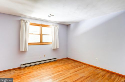 3 Annette Dr, West Enola PA  17025-1802 exterior