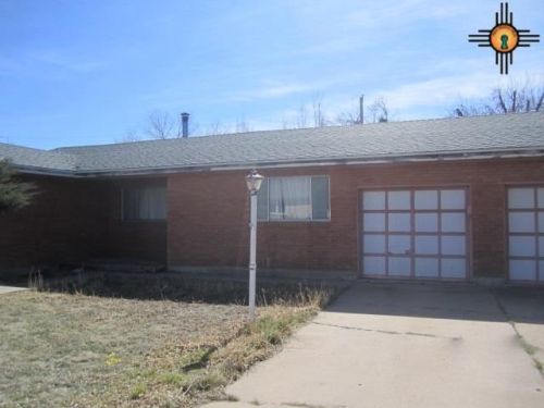 705 Diane Ave, Las Vegas, NM 87701-4909