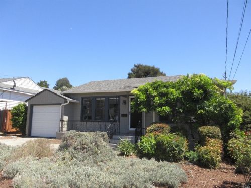 10 La Cruz Ave, Benicia, CA 94510-2227
