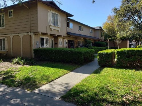 1013 Bellhurst Ave, San Jose, CA 95122-3104