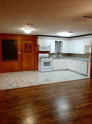 305 Kuykendall, Quinlan, TX 75474-8912