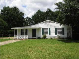 8006 Docena Dr, Mobile, AL 36619-5130