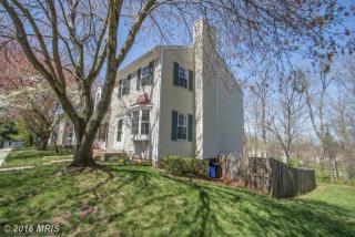 15 Mercer Ct, Dulles VA  20165-5705 exterior
