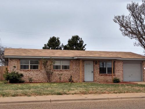 112 Ave T, Levelland TX  79336-9101 exterior