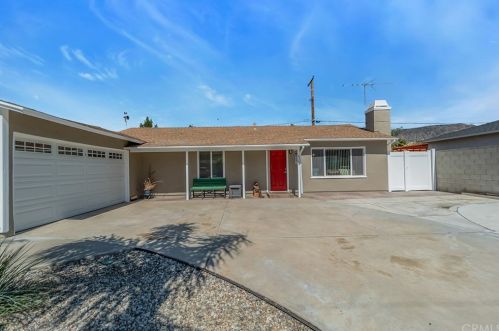 6343 Marsha Ave, Simi Valley, CA 93063-4446