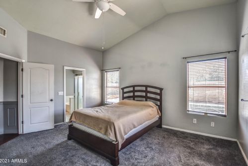 1088 Sierra St, Gilbert AZ  85296-3832 exterior