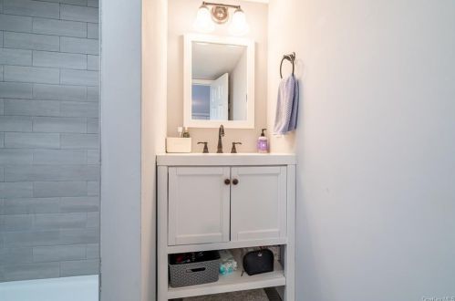 7 Xenia Rd, Patterson NY  12563-1812 exterior