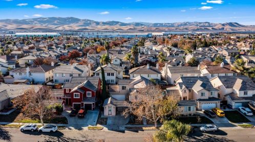 447 Henley Pkwy, Grayson CA  95363-8828 exterior