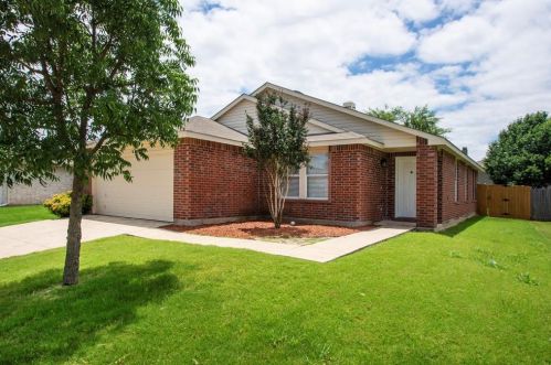 2224 Maple Dr, Oak Point TX  75068-5659 exterior