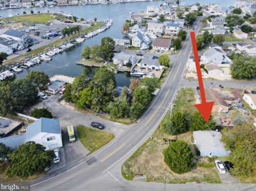 1001 Beach Blvd, Lacey NJ  08731-4726 exterior