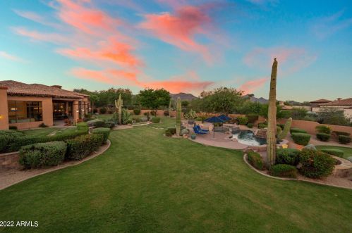 8537 Los Gatos Dr, Scottsdale AZ 85255-5063 exterior